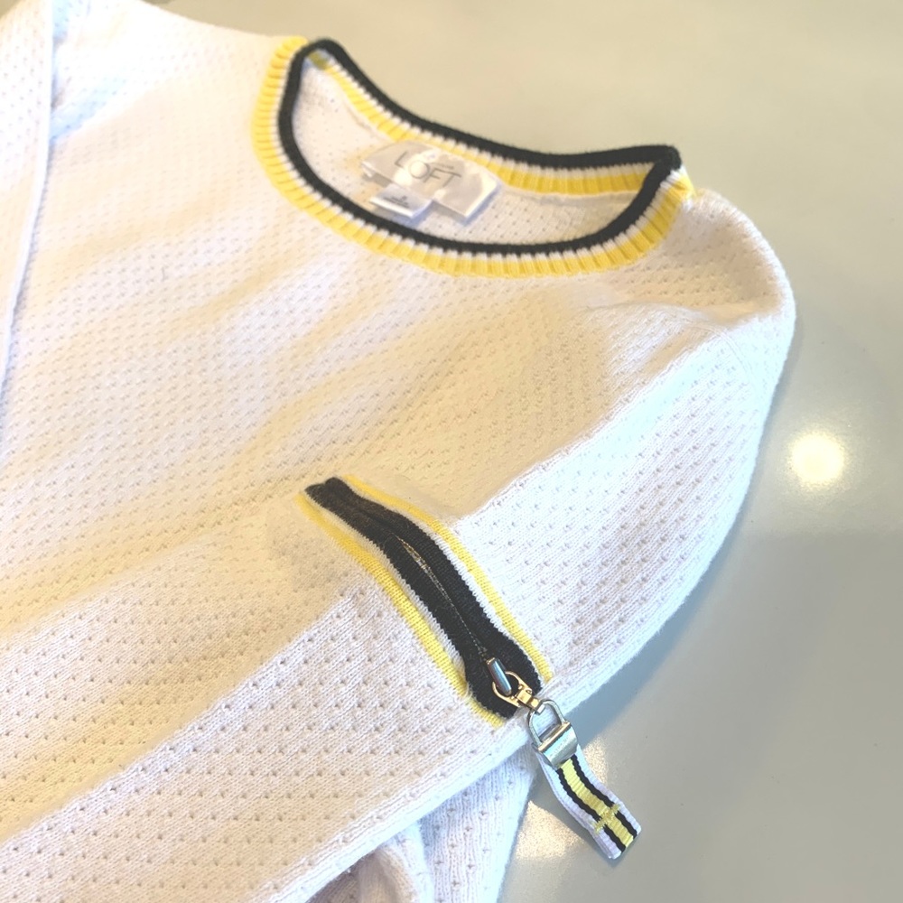 It’s sweater weather baby!